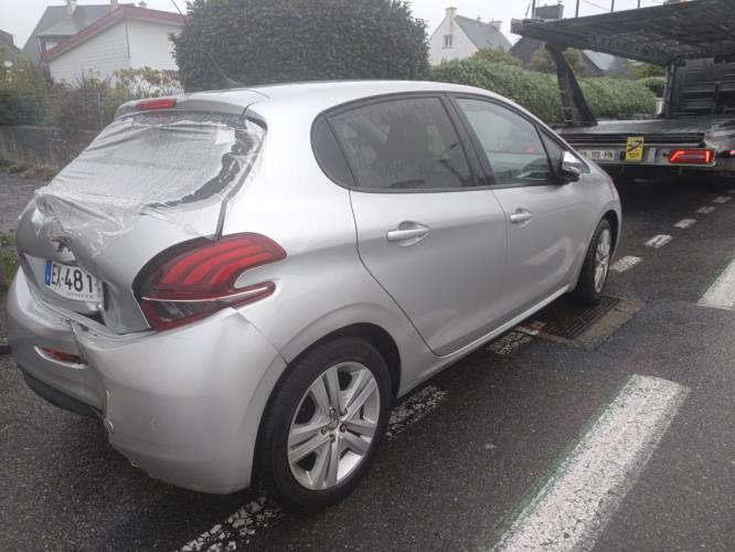 Image Cric - PEUGEOT 208 1