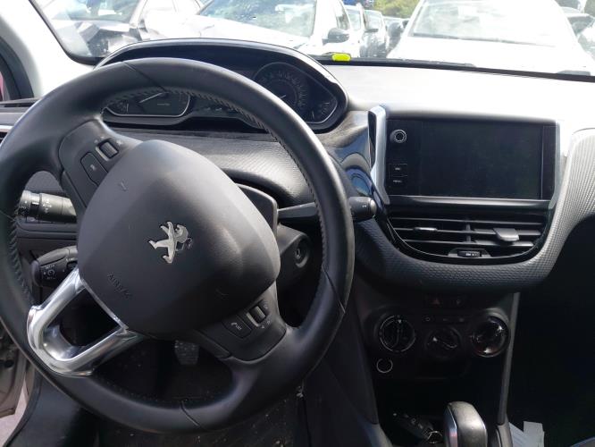 Image Cric - PEUGEOT 208 1