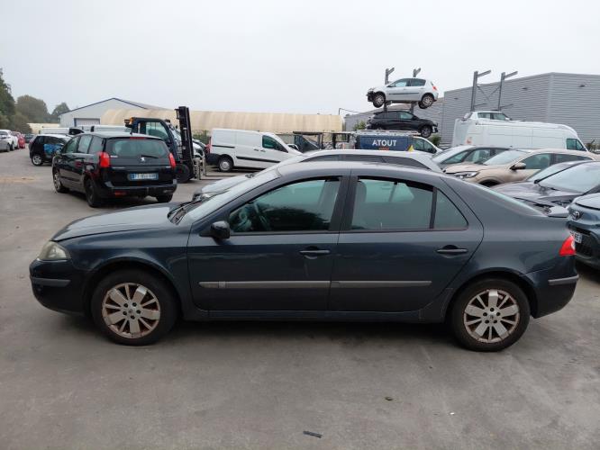 Image Anti brouillard gauche (feux) - RENAULT LAGUNA 2