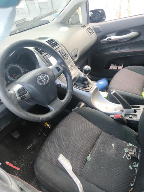 Image Malle/Hayon arriere - TOYOTA AURIS 1