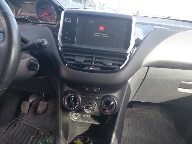 Image Retroviseur droit - PEUGEOT 208 1