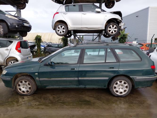Image Pare choc arriere - PEUGEOT 406