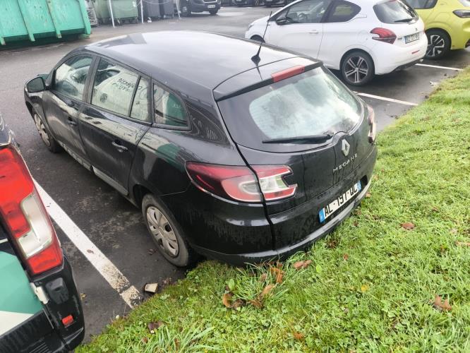 Image Aile avant gauche - RENAULT MEGANE 3