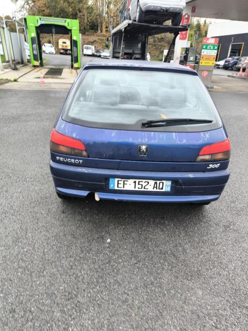 Image Porte avant gauche - PEUGEOT 306