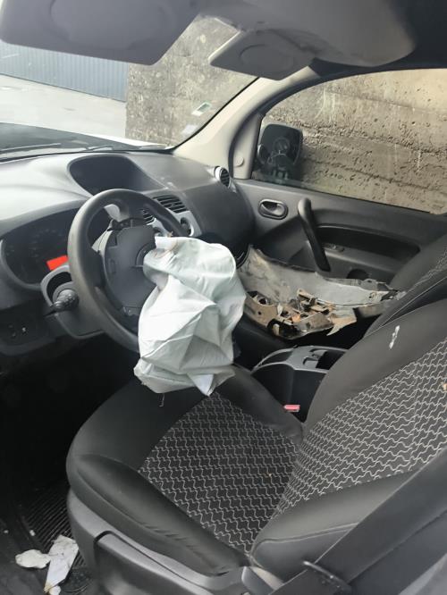 Image Pare choc arriere - RENAULT KANGOO 2
