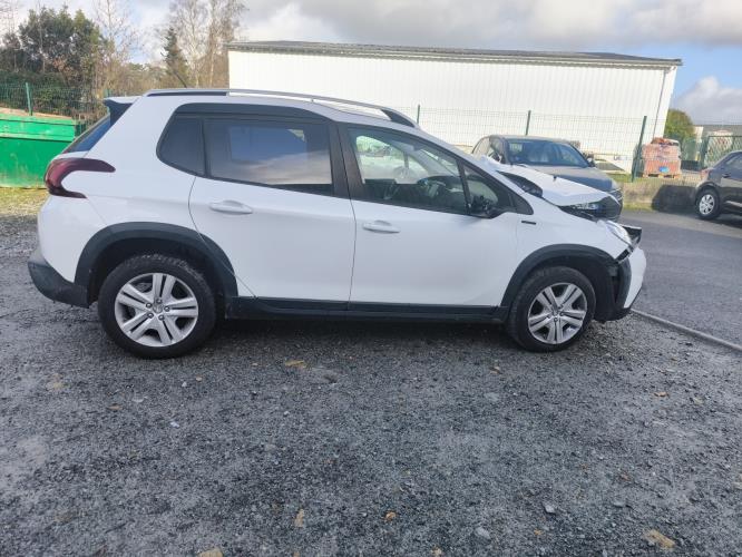 Image Support de pare chocs arriere - PEUGEOT 2008 1
