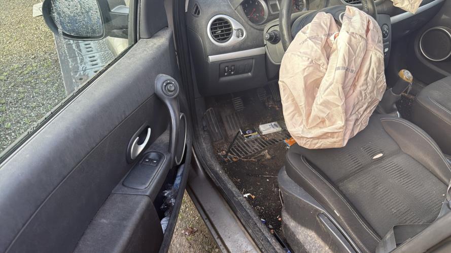 Image Serrure de capot - RENAULT CLIO 3
