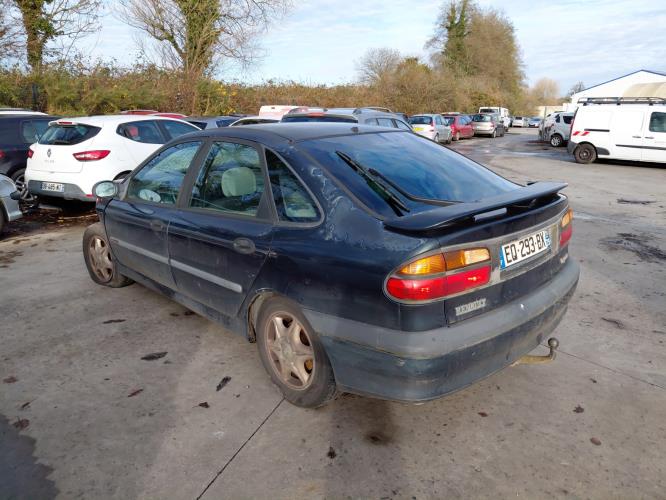 Image Retroviseur droit - RENAULT LAGUNA 1