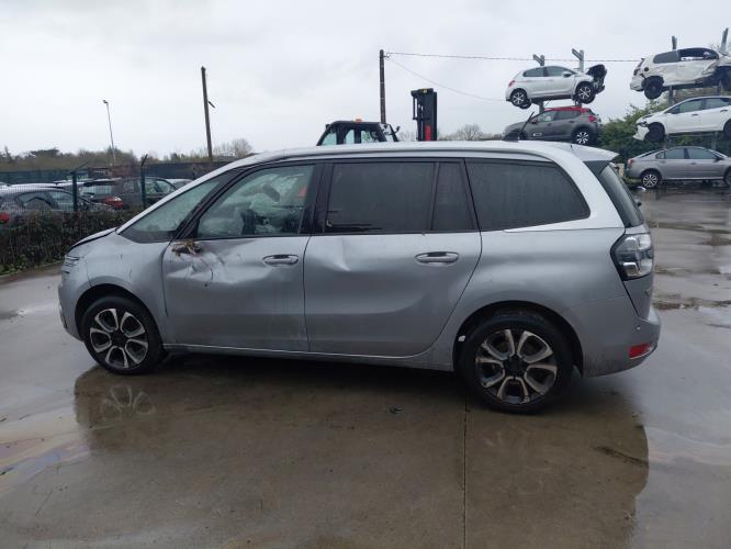 Image Traverse superieure - CITROEN C4 GRAND SPACETOURER