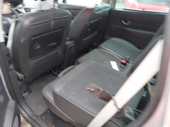 Image Interrupteur de leve vitre avant gauche - RENAULT SCENIC 3
