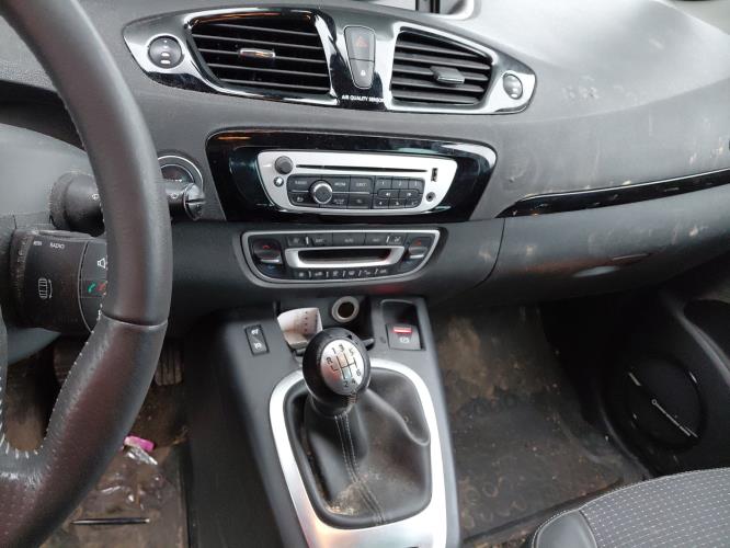 Image Interrupteur de leve vitre avant gauche - RENAULT SCENIC 3
