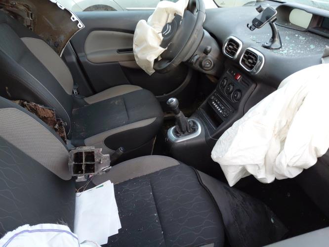 Image Feu de recul droit - CITROEN C3 PICASSO