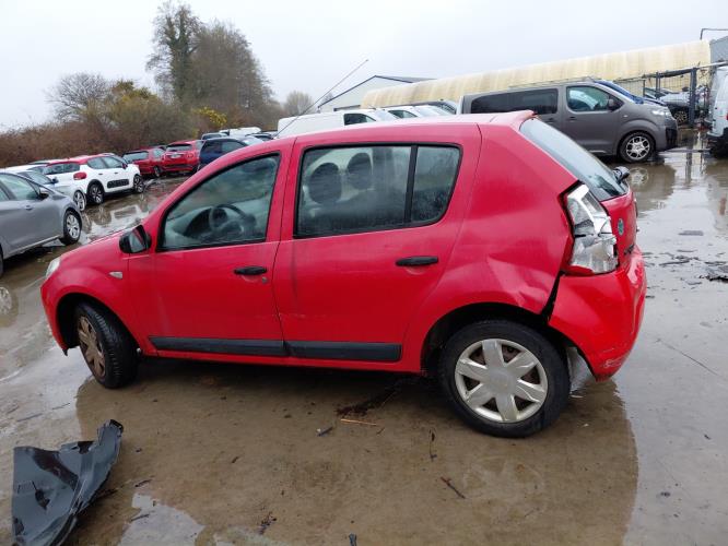 Image Aile avant gauche - DACIA SANDERO 1