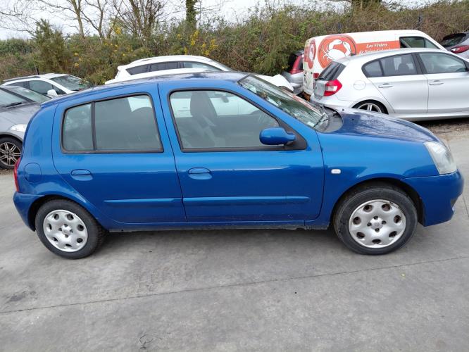 Image Feu arriere principal gauche (feux) - RENAULT CLIO 2 CAMPUS
