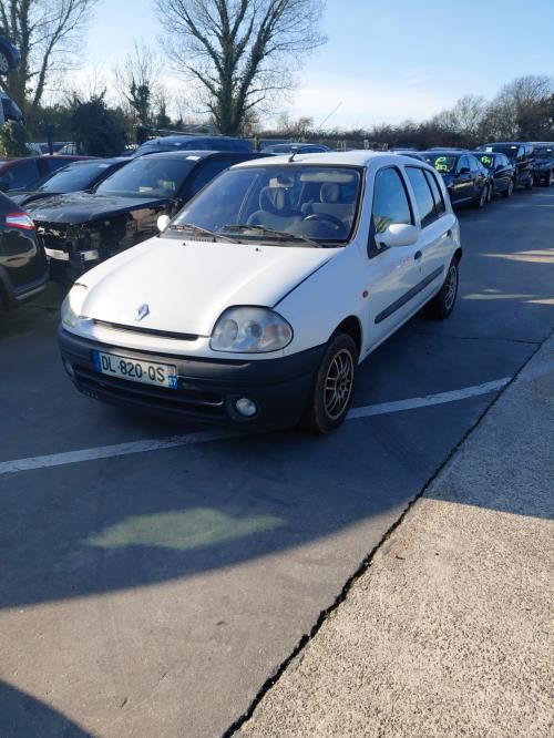 Image Pare choc avant - RENAULT CLIO 2