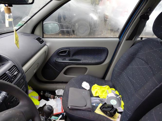 Image Malle/Hayon arriere - RENAULT CLIO 2