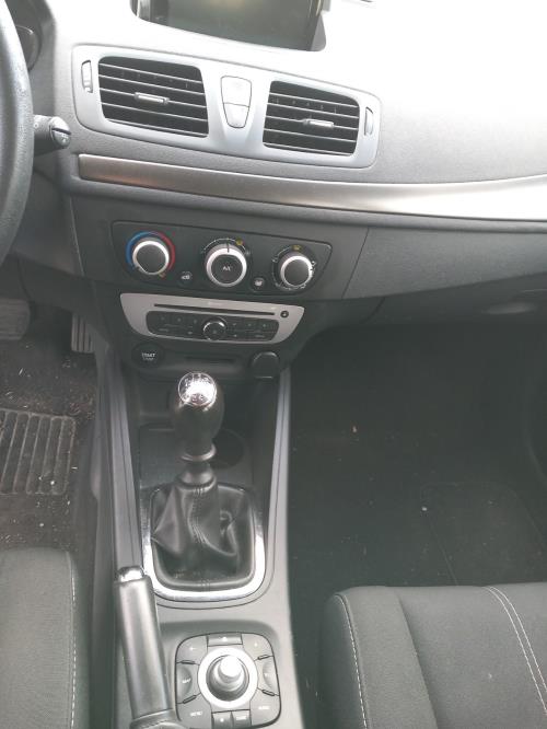 Image Feu diurne avant gauche - RENAULT MEGANE 3