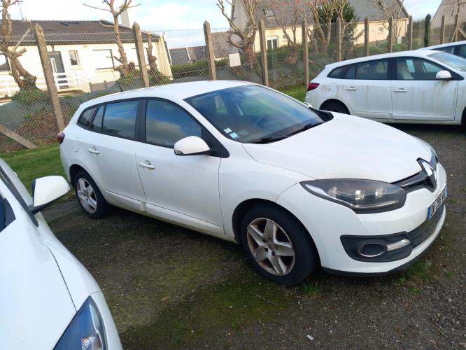 Image Feu diurne avant gauche - RENAULT MEGANE 3