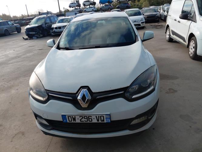 Image Anti brouillard gauche (feux) - RENAULT MEGANE 3