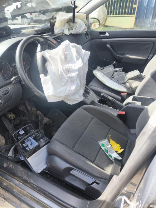 Image Feu arriere secondaire droit (feux) - VOLKSWAGEN GOLF 5
