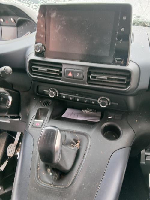 Image Barres de toit - PEUGEOT RIFTER