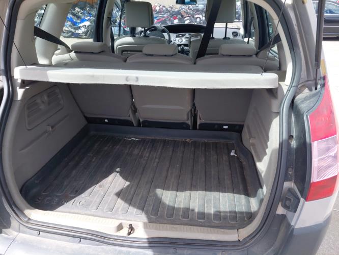 Image Pare choc avant - RENAULT SCENIC 2