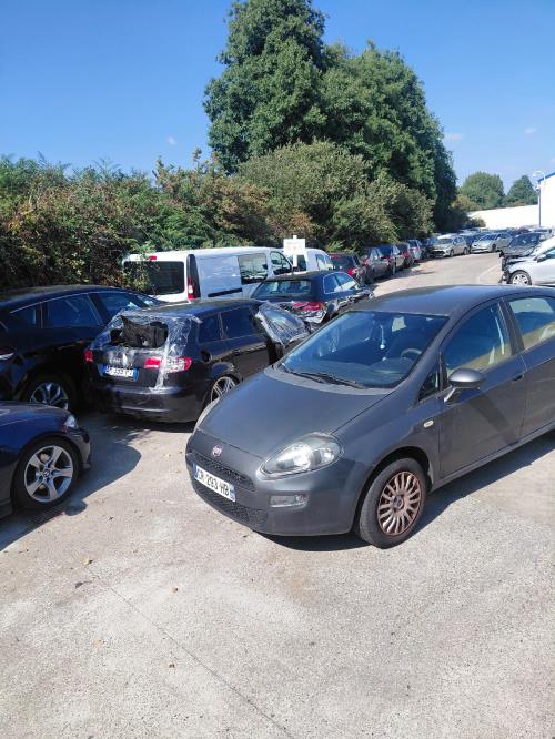 Image Pare choc avant - FIAT PUNTO 3