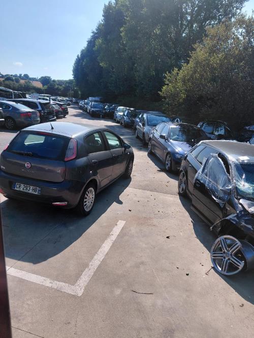 Image Pare choc avant - FIAT PUNTO 3