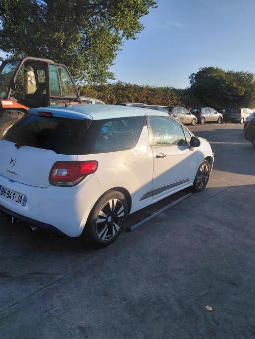 Image Pare choc arriere - CITROEN DS3