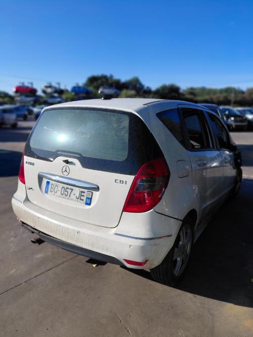 Image Malle/Hayon arriere - MERCEDES CLASSE A 169