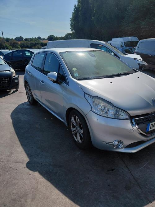 Image Serrure de capot - PEUGEOT 208 1