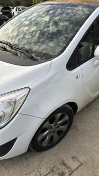Foto pieza de coche