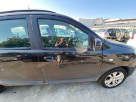 Foto pieza de coche