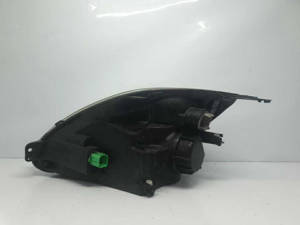 Optique avant principal droit (feux)(phare) ford fiesta 5 phase 1