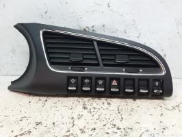 Bouton de warning peugeot 3008 1 phase 1