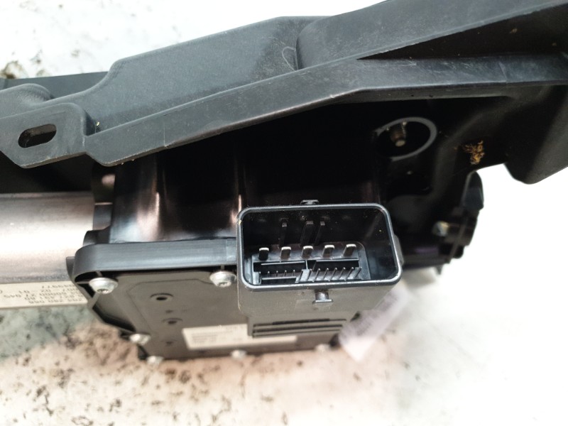 Bloc electrique de frein a main citroen c4 grand picasso 1