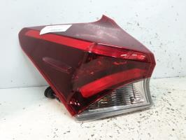 Feu arriere principal gauche (feux) toyota auris 2 phase 2