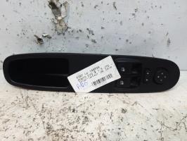 Interrupteur de leve vitre avant gauche fiat punto evo 3