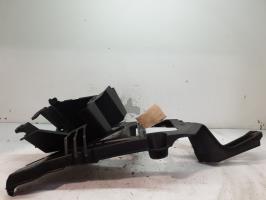 Support de pare chocs arriere renault laguna 3 phase 3