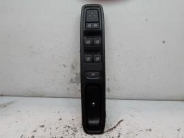 Interrupteur de leve vitre avant gauche dacia sandero 3