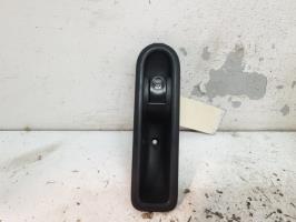 Interrupteur de leve vitre arriere droit renault clio 3 phase 2