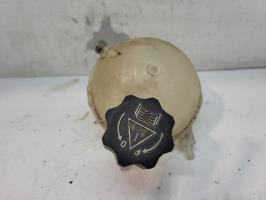 Vase d'expansion peugeot 308 1 phase 1