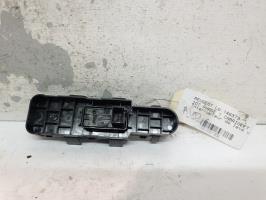Interrupteur de leve vitre avant droit peugeot 207 phase 1 cabriolet