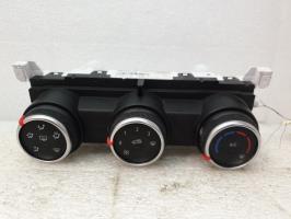 Commande chauffage renault clio 5