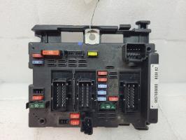 Boitier servitude moteur (BSM) peugeot 206 phase 2