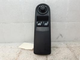 Interrupteur de leve vitre avant gauche renault clio 4 phase 1