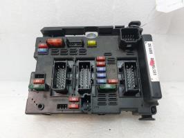 Boitier servitude moteur (BSM) peugeot 206 phase 2