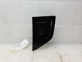 Bouton de warning volkswagen polo 6 phase 1