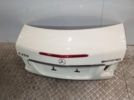 Malle/Hayon arriere mercedes classe e 207 phase 1 coupe