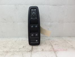 Interrupteur de leve vitre avant gauche renault megane 4